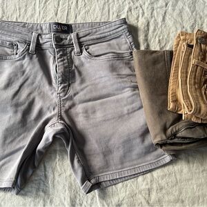 DU/ER Denim “No Sweat” Short - Slim, Size 32, 7” - Gently Used